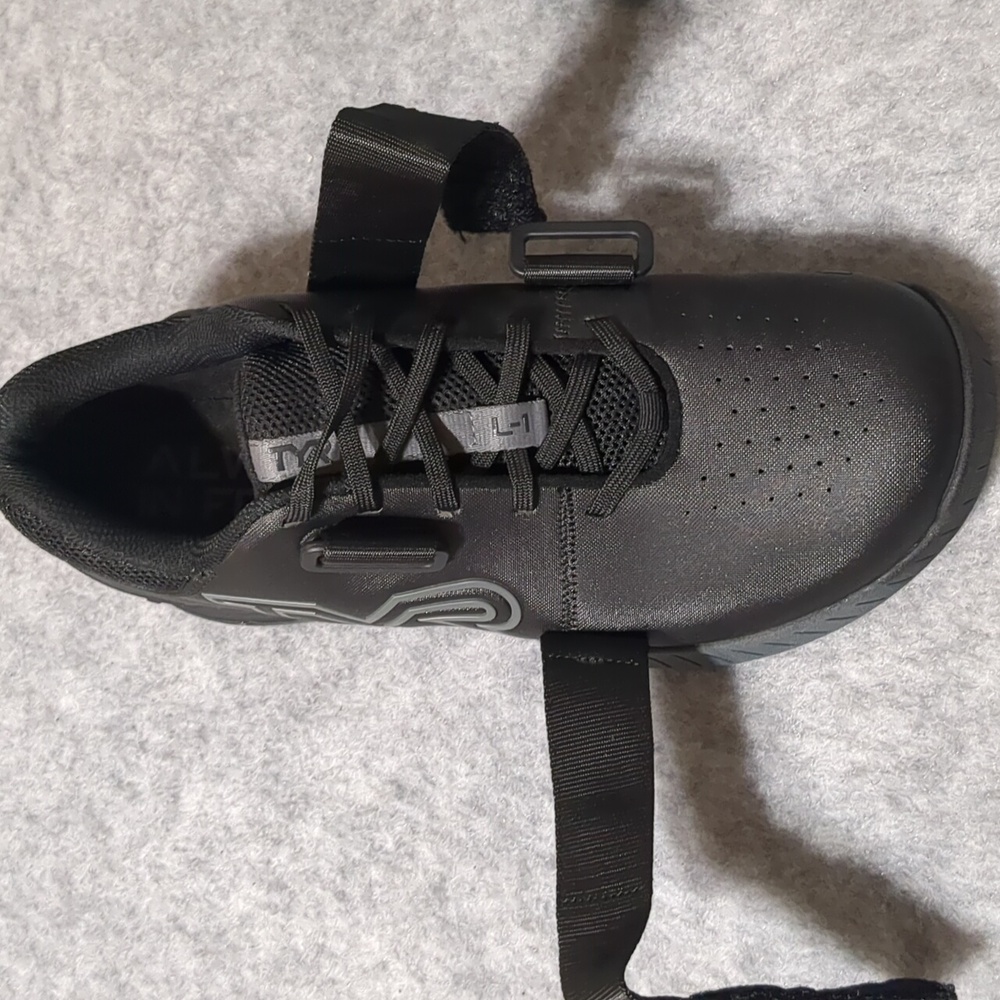 TYR  L1 Lifter Rogue Grey And Black Shoes Unisex Size M9/W10.5 - Picture 9 of 11